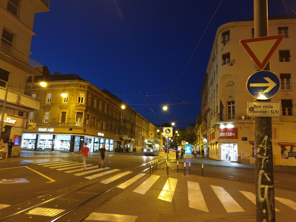 Apartment Center Main Square Zagreb
