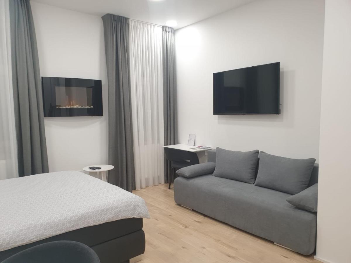 Apartment Center Main Square *